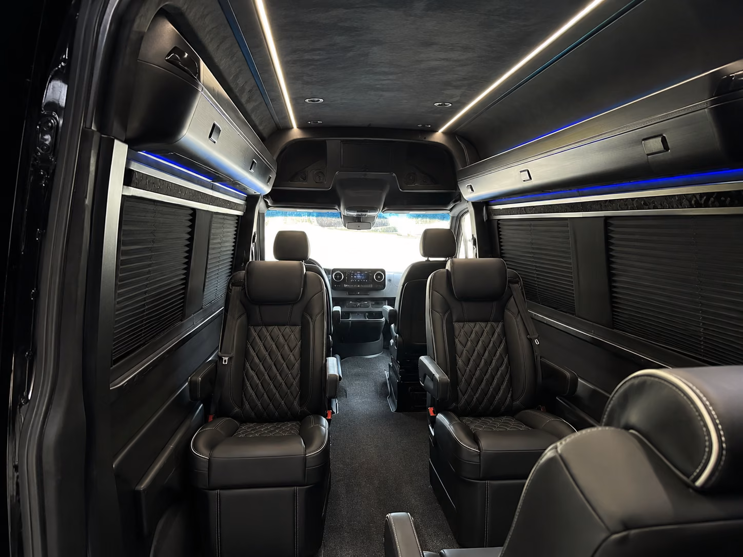 hollywood make prom night memorable with hollywood prom bus rentals
