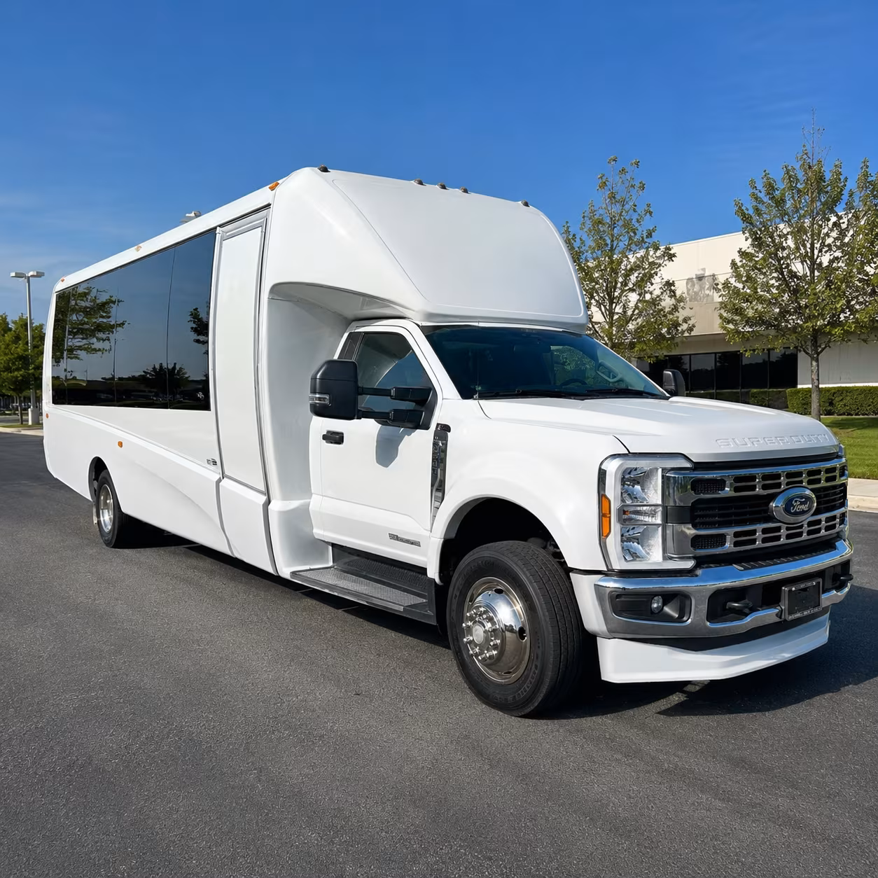 how the type of bus you choose changes the price in margate florida